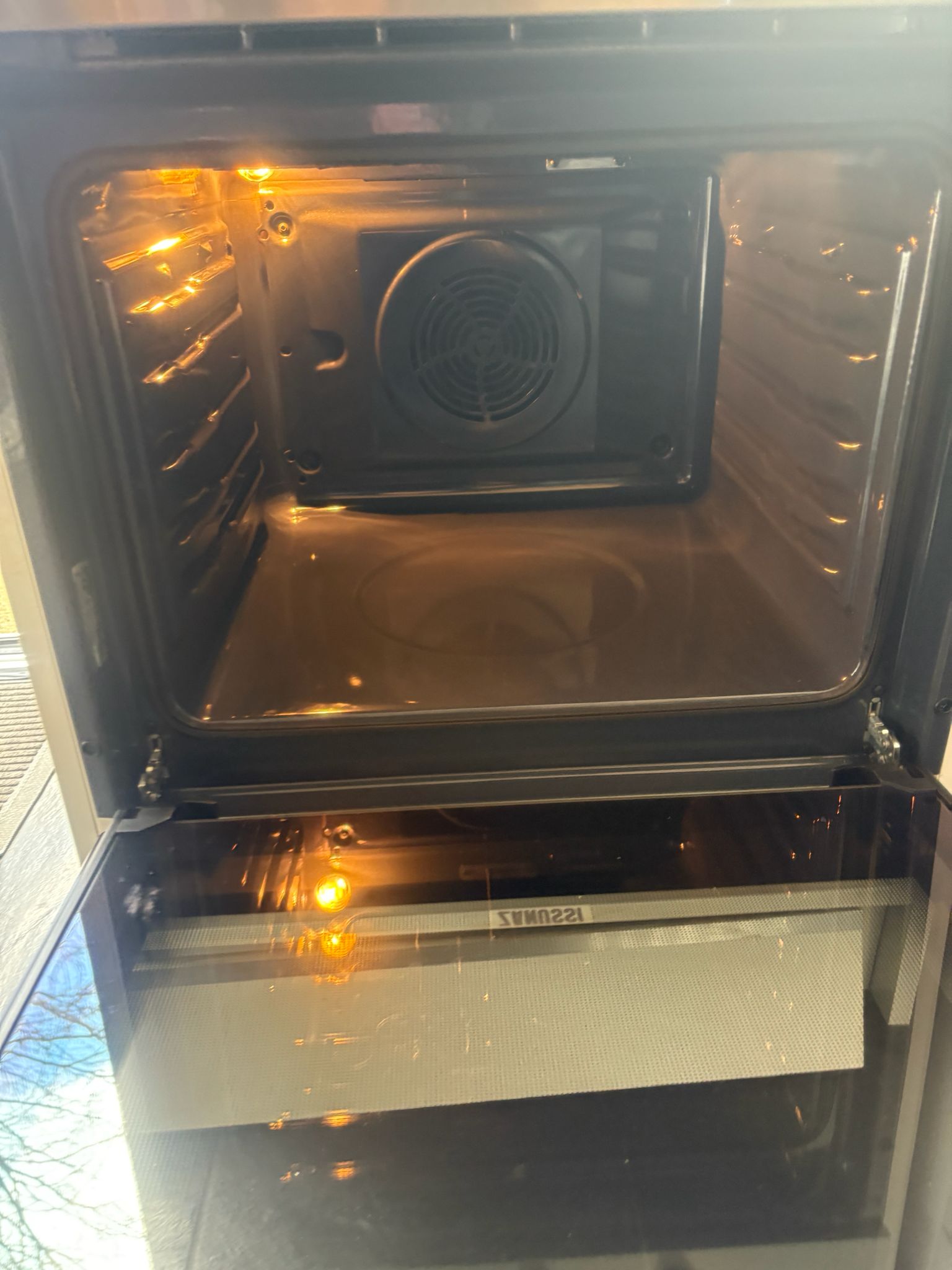 After oven cleaning Dublin without racks with polished interior finish